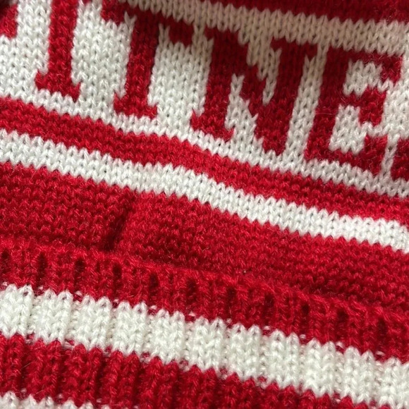 Winter Hat with  Pom Pom - FREE gift with purchase - Picture 7 of 8